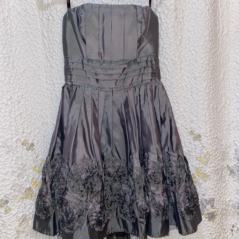 Candies gray party dress size 3 with rosettes